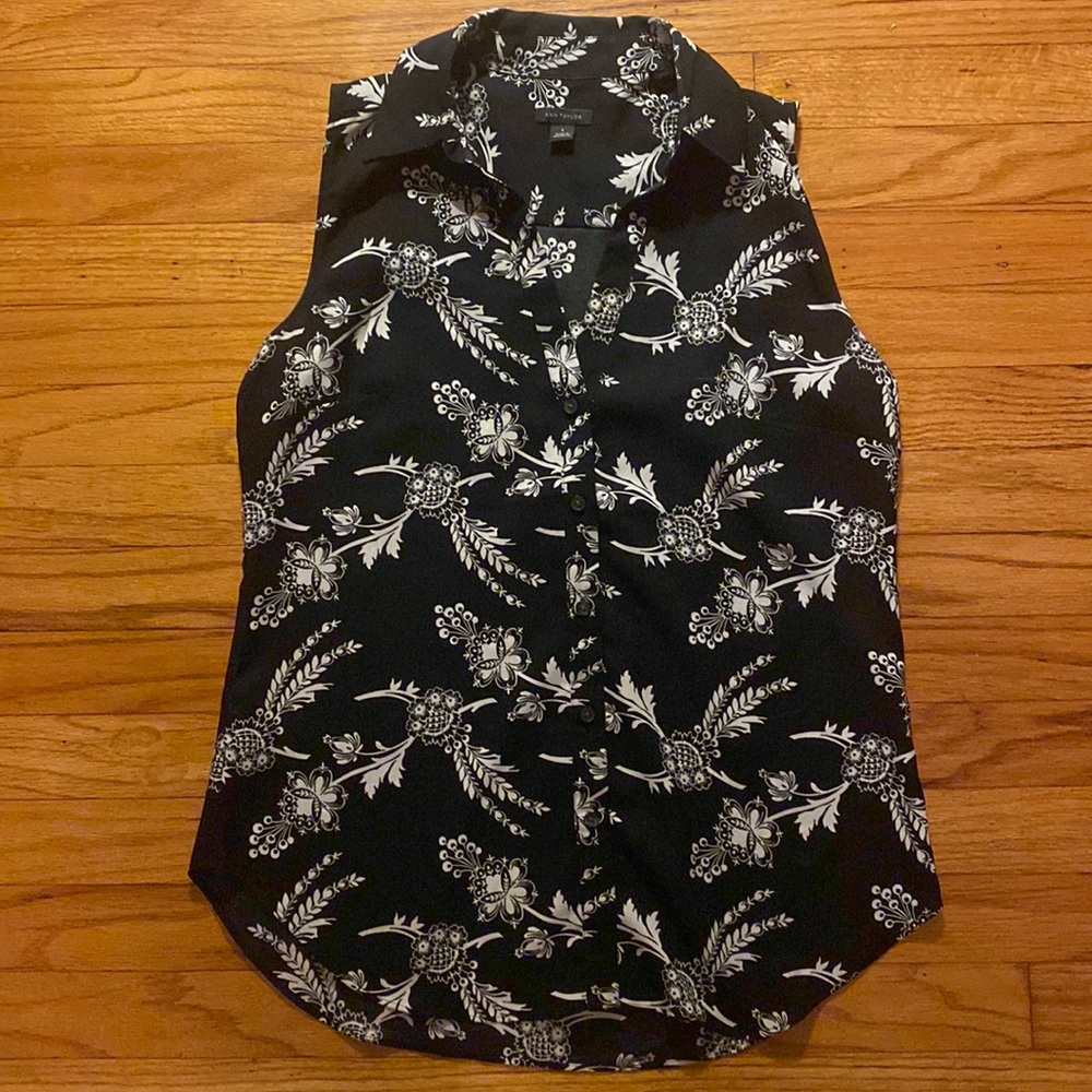 Ann Taylor Sleeveless Shirt